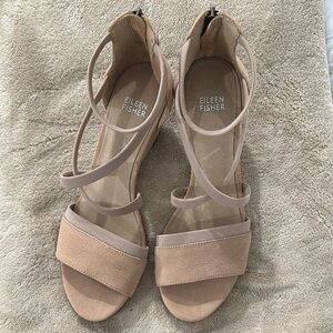 Eileen Fisher Tan Sandals with Cushioned Footbed